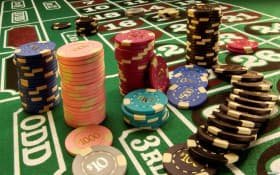 biggo plus online gaming lobby showcasing live casino and sportsbook options
